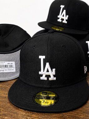NWT New Era Los Angeles Dodgers 59FIFTY Fitted Hat Black White